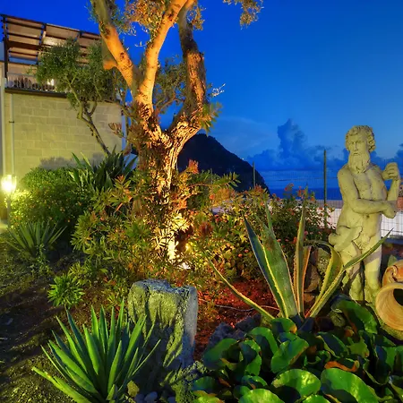 In Bb - With Breathtaking Views, Near Poseidon For Singles *