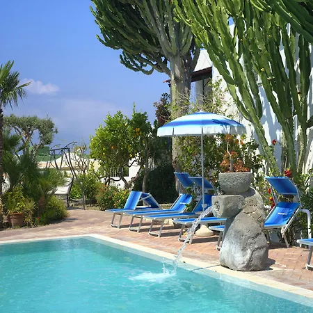 In Bb - With Breathtaking Views, Near Poseidon For Singles *